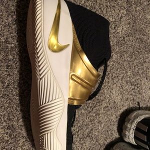 Kyrie Nike Basketball Shoes